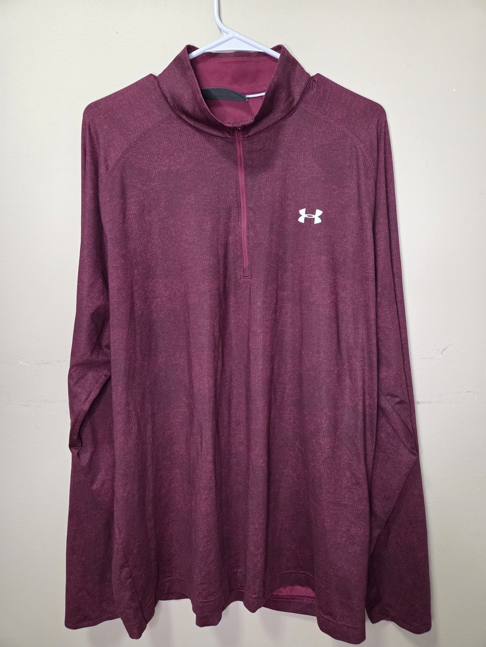 Under Armour Men's XL Loose Fit 1/4 Zip Long Sleeve Burgundy Pullover